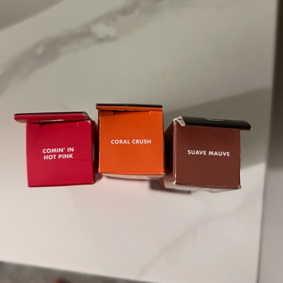 Elf blush - Picture 2 of 5